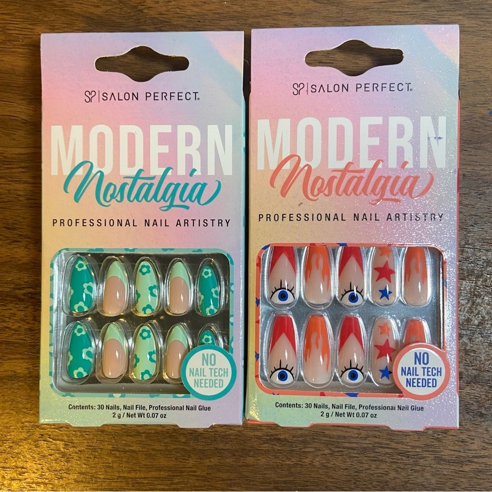 Salon Perfect Modern Nostalgia Nail Set!